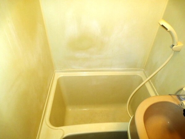 ウイング塩山の物件内観写真